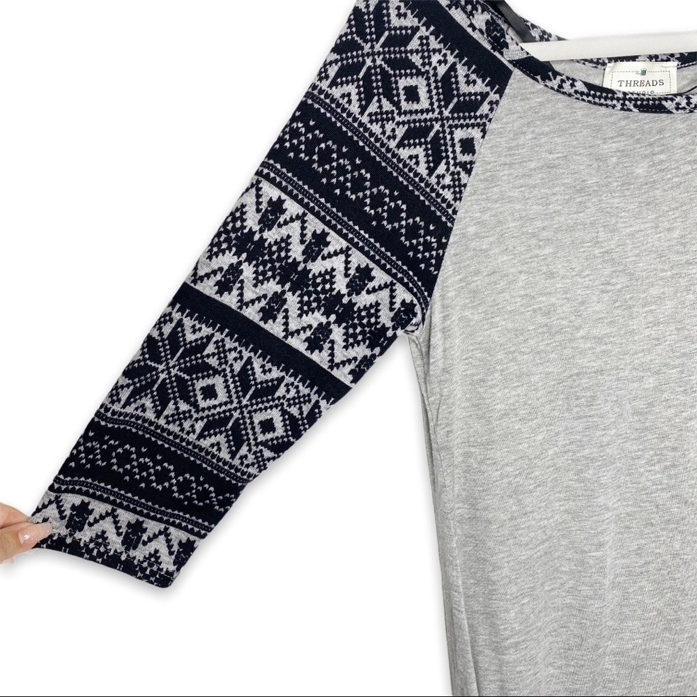Threads Studio Christmas Snowflake Baseball Tee - Picture 4 of 5